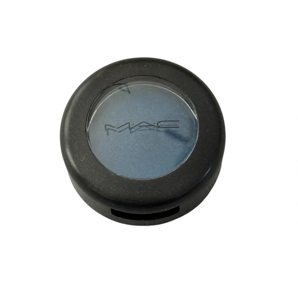 MAC Cosmetics Deep Truth Frost Blue Eyeshadow
